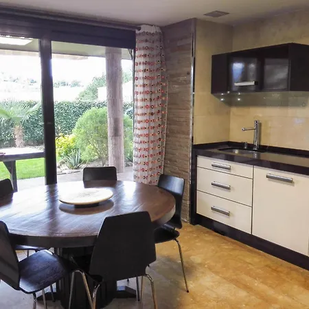 Дом отдыха Espectacular Casa Con Piscina