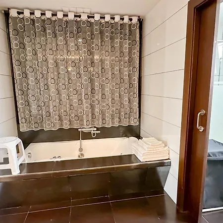 Дом отдыха Espectacular Casa Con Piscina *