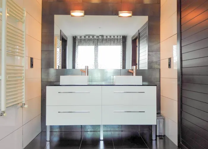 Espectacular Casa Con Piscina *