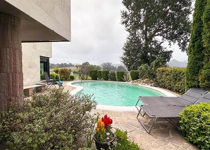 Espectacular Casa Con Piscina * Sobremazas